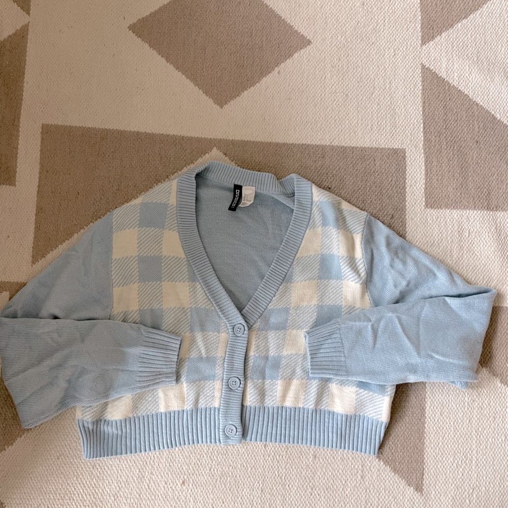 H&M Oversized Crop Checkered Sweater